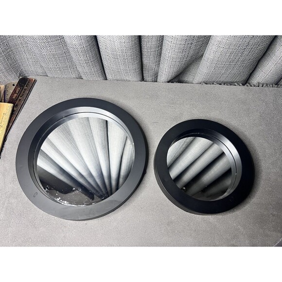 Pair of Wall Hanging Mirrors Tiered Round Black Framed Modern Style - Picture 1 of 9